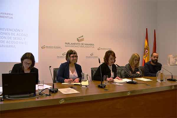 Navarra: El Parlamento implanta un protocolo para prevenir y abordar situaciones de acoso sexual